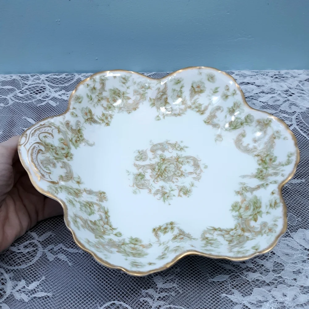 Haviland Limoges Porcelain Bon Bon Dish With Green Floral and Gold Gilding